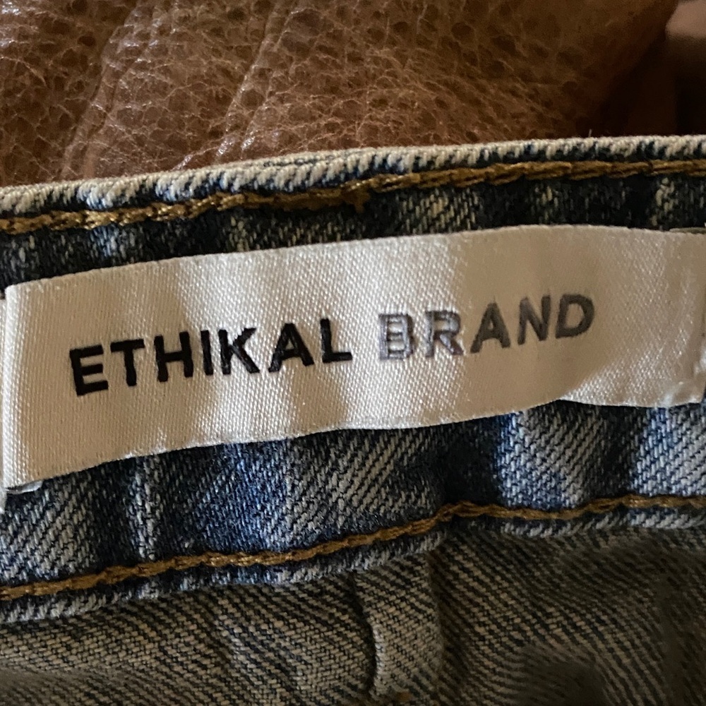 Nordstrom PTCL Women's Edgy Relaxed Fit Jeans in Washed Blue - Picture 5 of 7